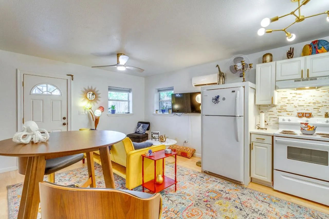 The Octopus House In Pensacola Near Downtown! Holiday home