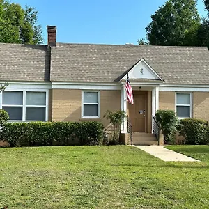 Holiday home Calypso In East Hill Neighborhood !, Pensacola